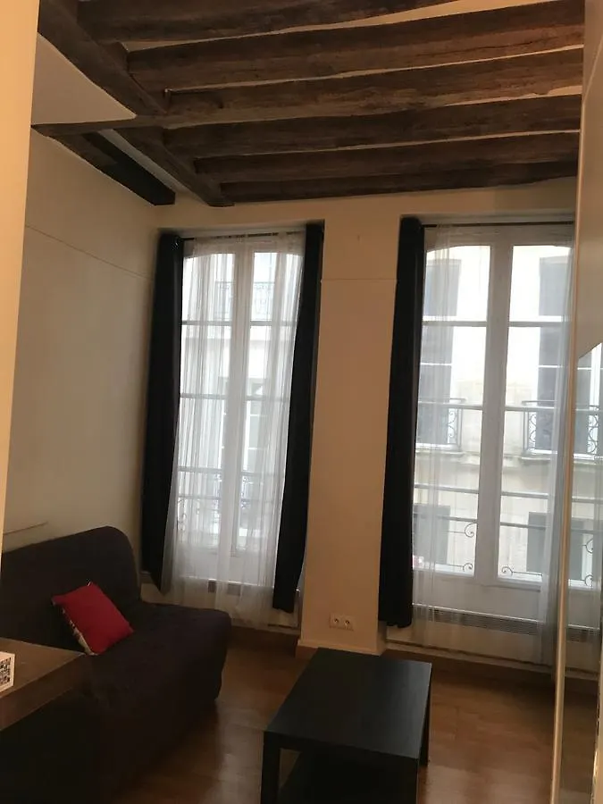 Luckey Homes - Rue Gregoire De Tours Paris 0*,  Frankrike